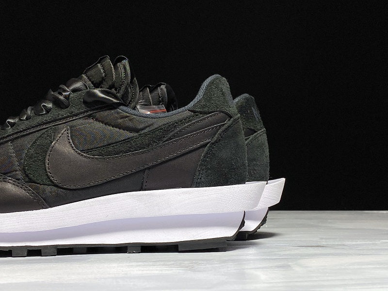 Nk Sacai X LVD WAFFLE
