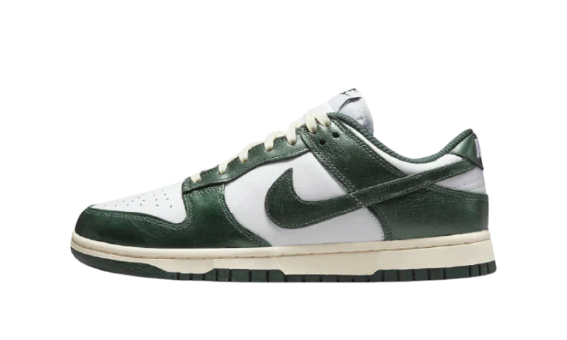 Nike Dunk Low Vintage Green (W)