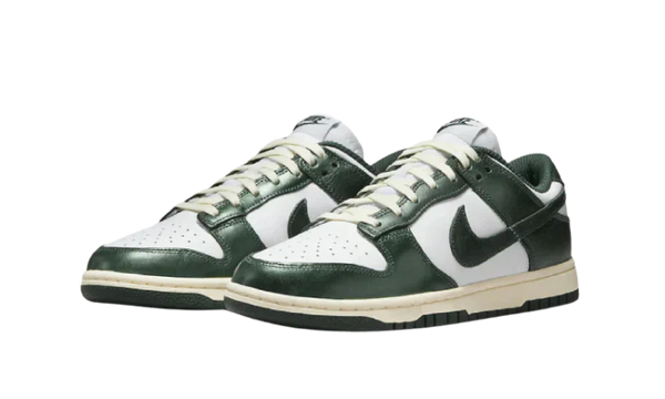 Nike Dunk Low Vintage Green (W)