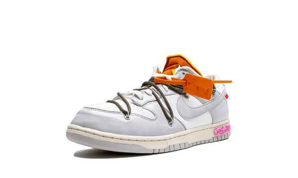 Nike Dunk Low - Off-White Lot 22