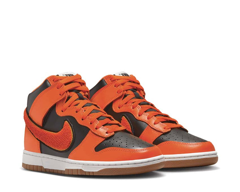 Nike Dunk High University