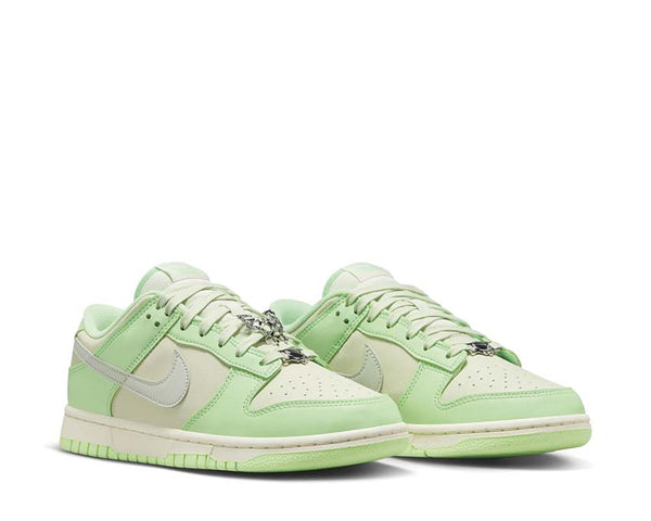 Nike Dunk Low NN SE W