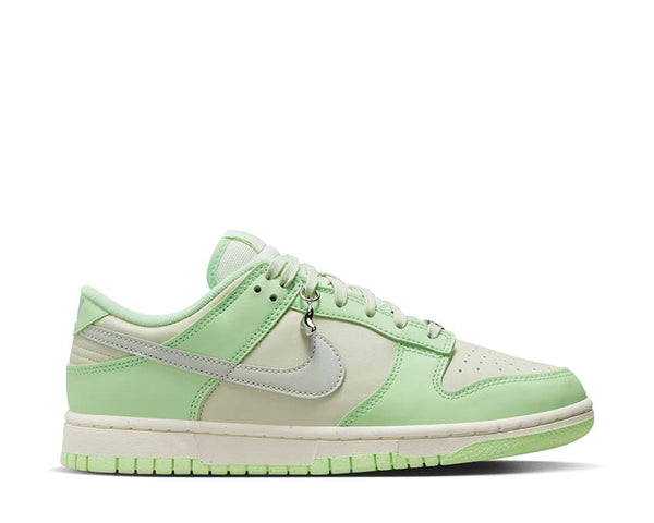 Nike Dunk Low NN SE W